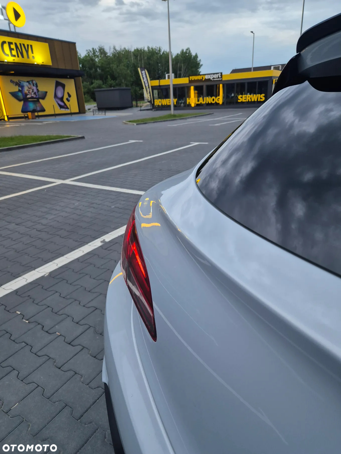 Opel Astra IV GTC 2.0 CDTI Sport S&S - 17