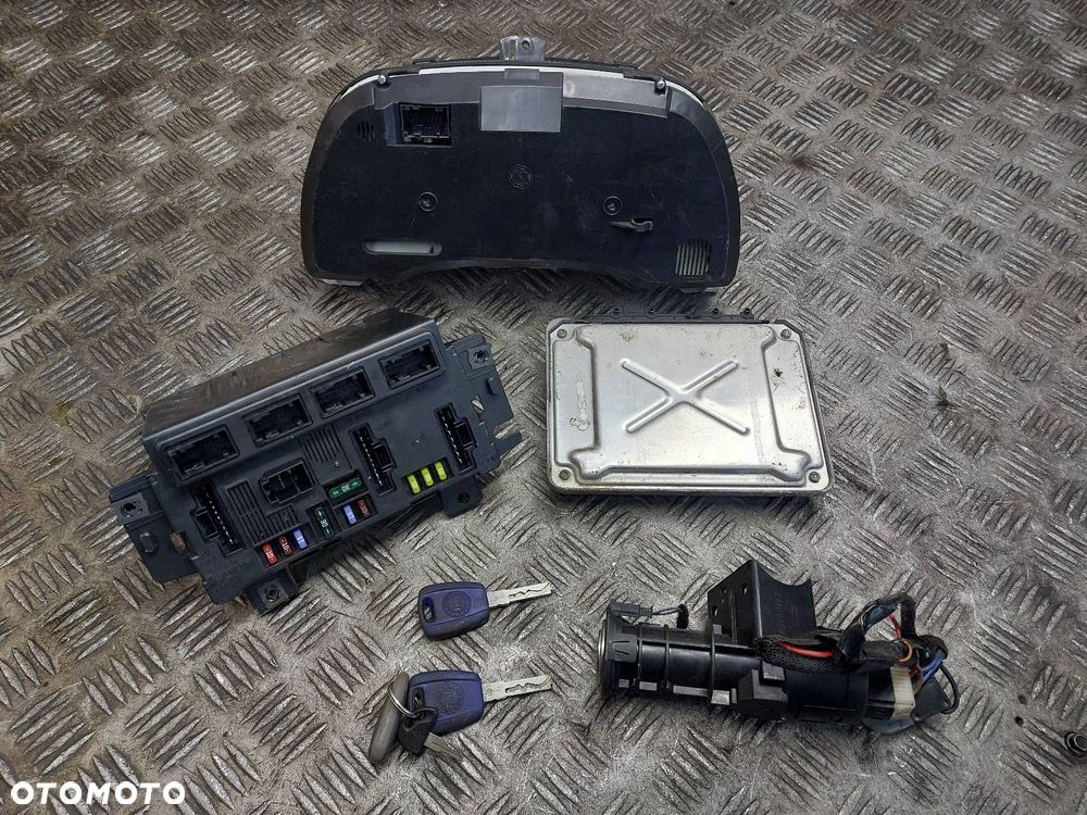 ZESTAW STARTOWY FIAT PANDA II 1.1 8V IAW4AFSM 55196259 51740049 61027500 - 9