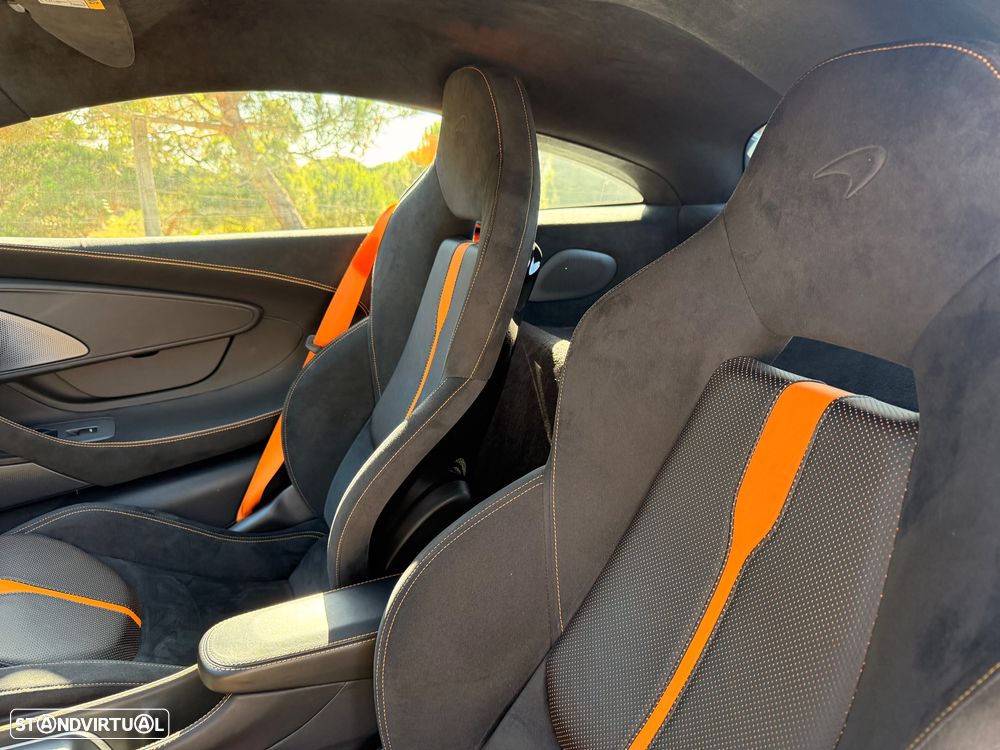 McLaren 570 - 14