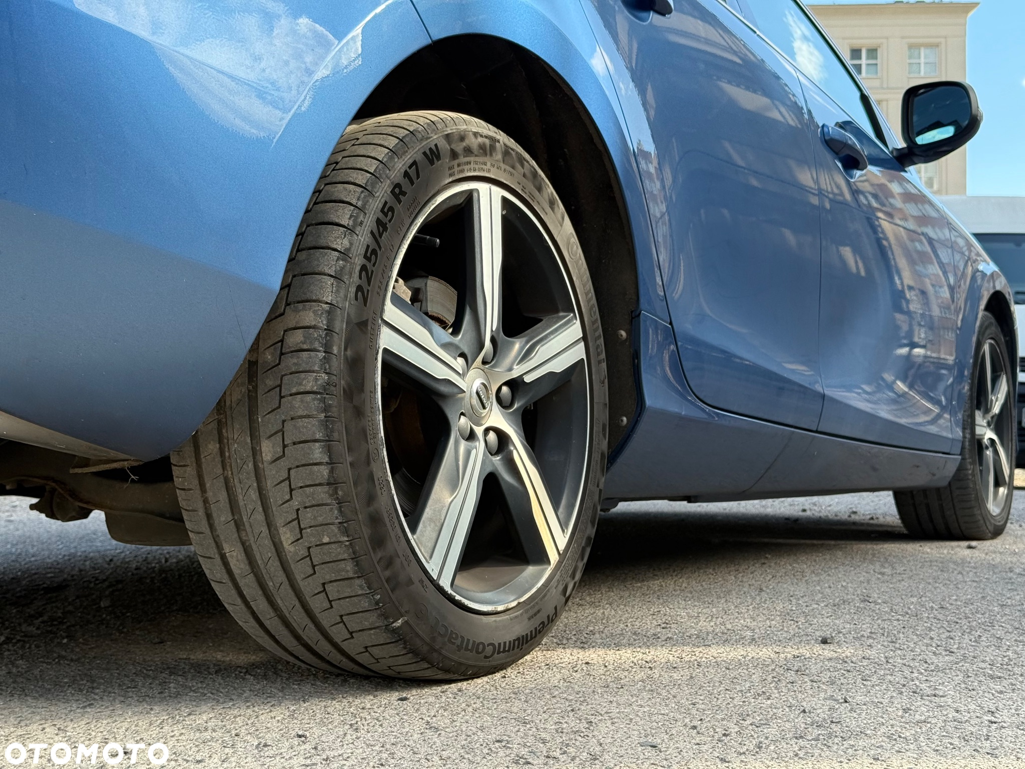 Volvo V40 T4 Drive-E R-Design Momentum - 29