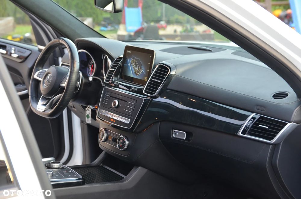 Mercedes-Benz GLS AMG 63 4-Matic - 34