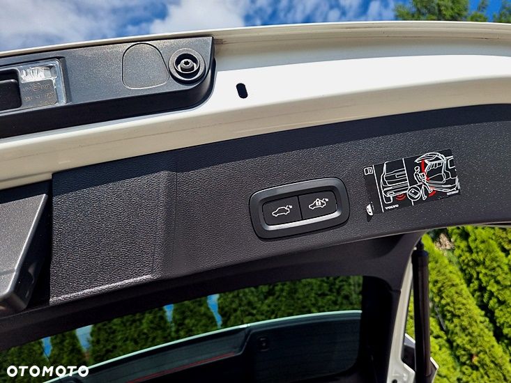 Volvo XC 40 T3 Geartronic Inscription - 19