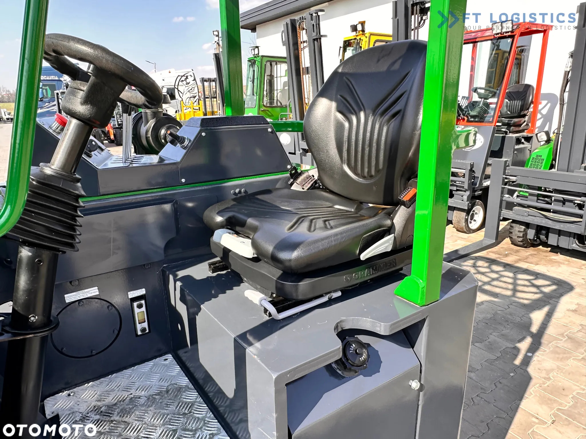 Combilift CB2500 / DIESEL / TRIPLEX / 5500MM / WOLNY SKOK / PRZESUW WIDEŁ / POZYCJONER / JAK NOWY - 11