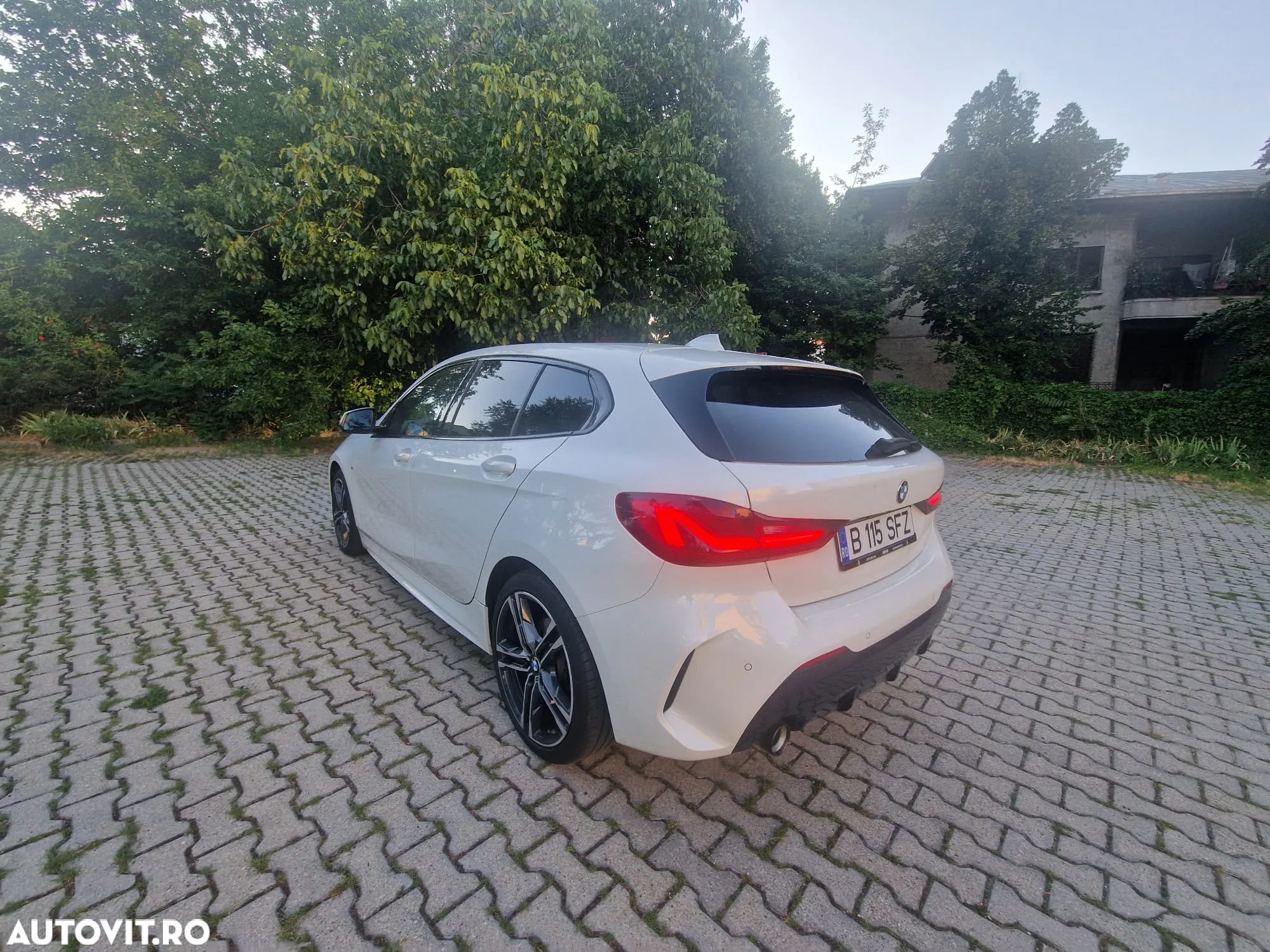 BMW Seria 1 118i Aut. M Sport - 9