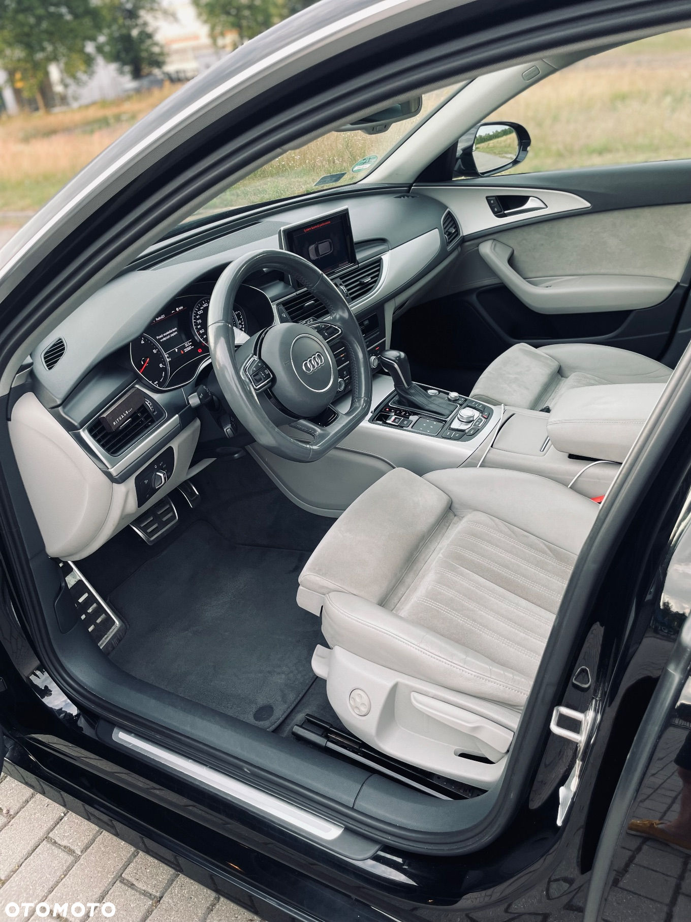 Audi A6 2.0 TDI ultra S tronic - 12