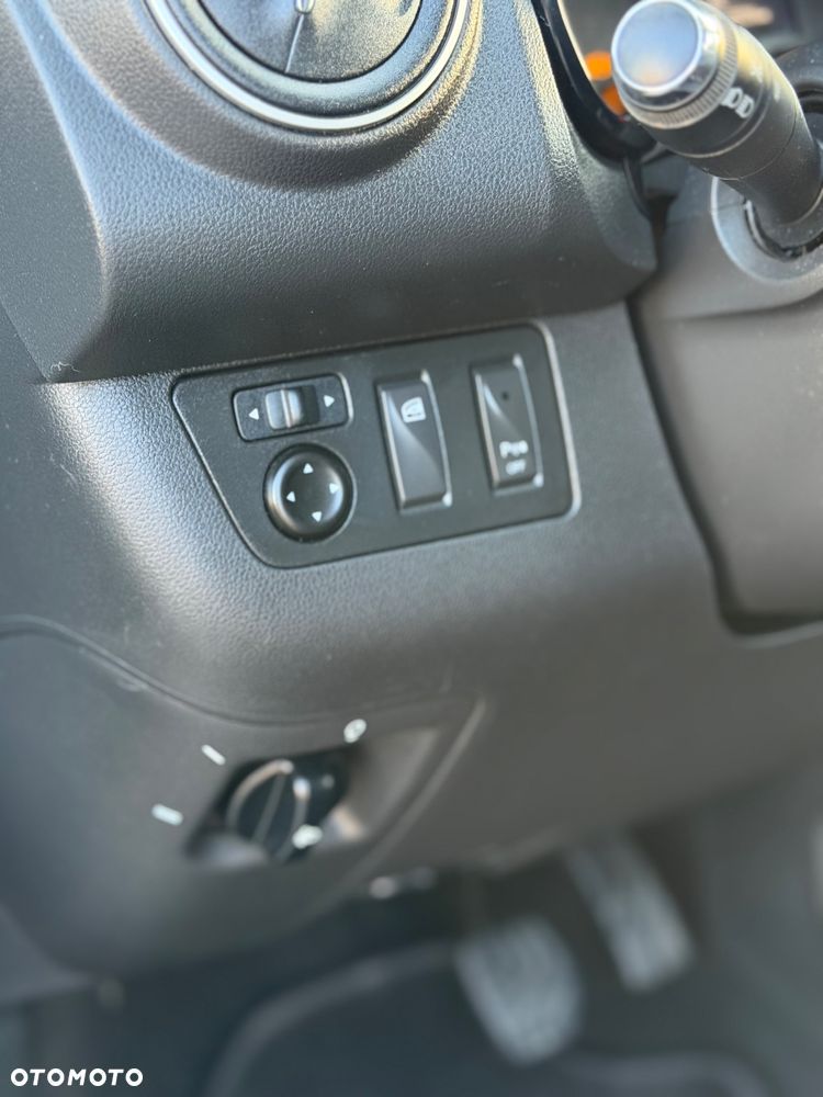 Dacia Spring ESSENTIAL - 18
