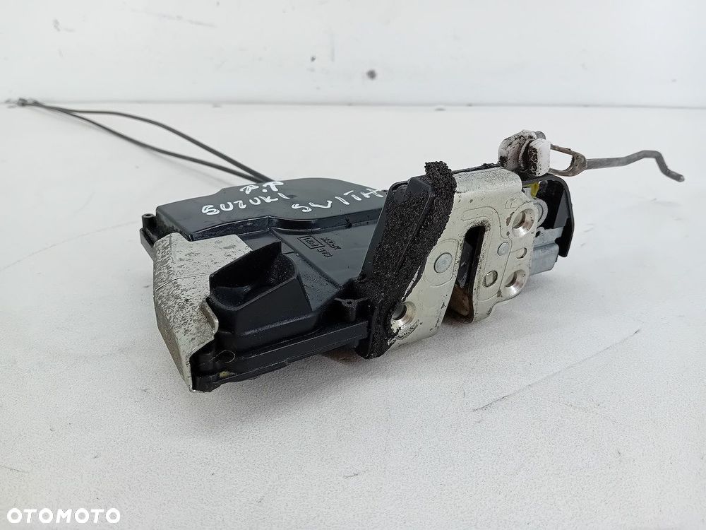 ZAMEK DRZWI PRAWY PRZÓD SUZUKI SWIFT ( 04-10 ) - 4