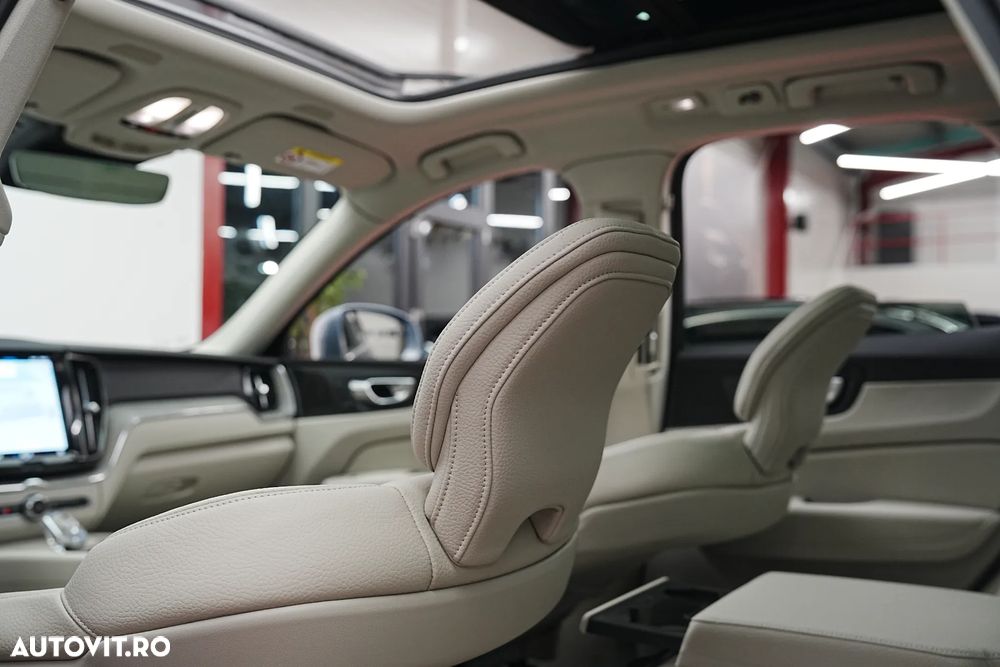 Volvo XC 60 Recharge T6 Twin Engine eAWD Inscription Expression - 18