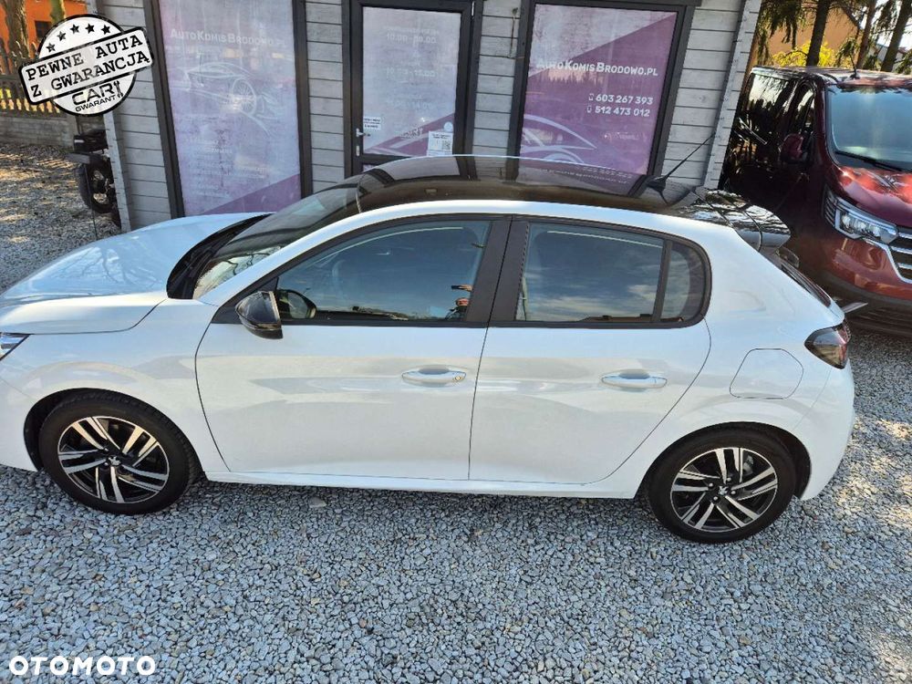 Peugeot 208 - 10