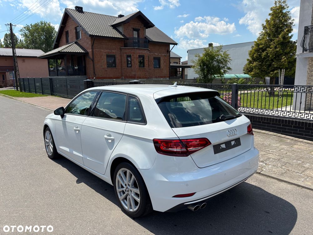 Audi A3 Sportback 1.5 TFSI cylinder on demand design - 9