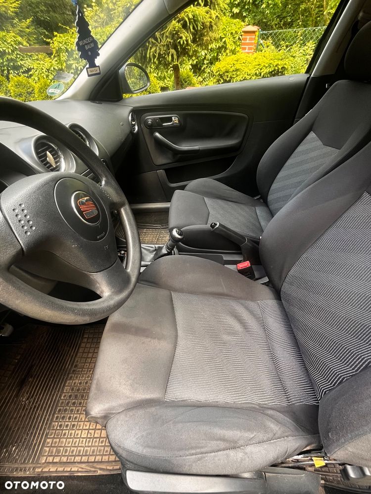 Seat Ibiza 1.4 16V Reference - 11