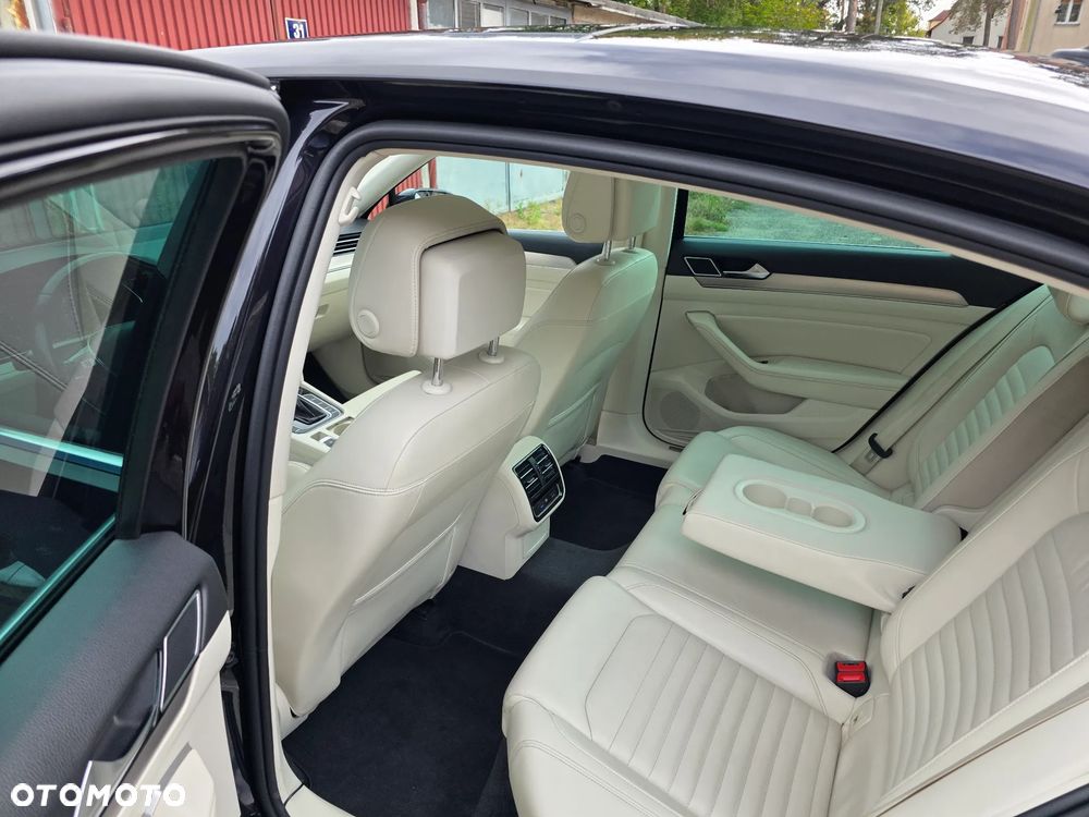 Volkswagen Passat 2.0 TSI BMT Highline DSG - 8