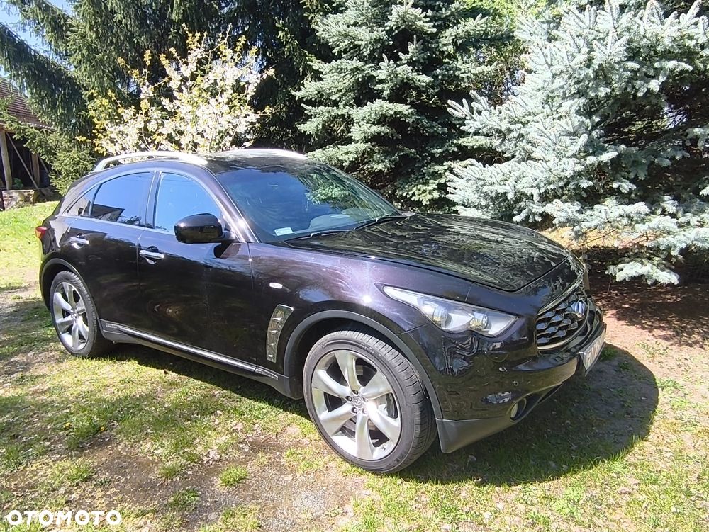 Infiniti FX - 5