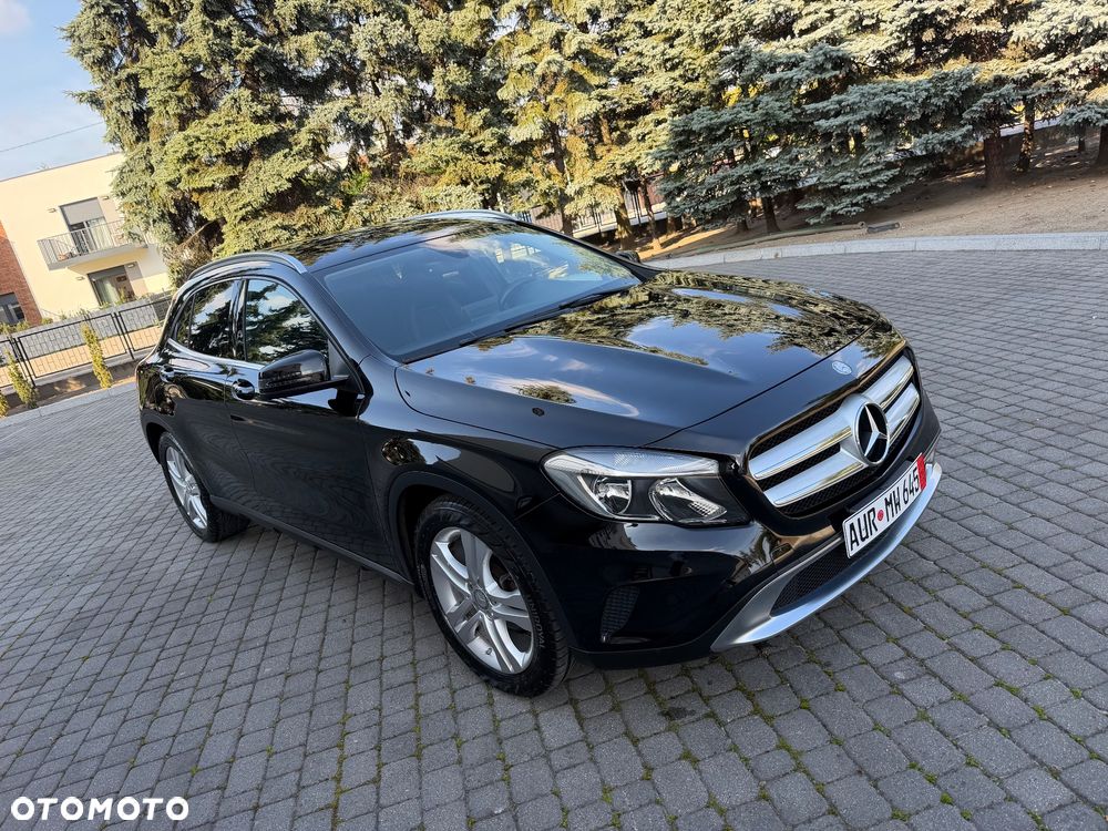 Mercedes-Benz GLA - 6