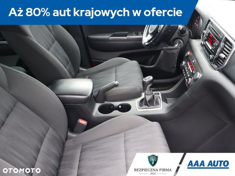 Kia Sportage - 10