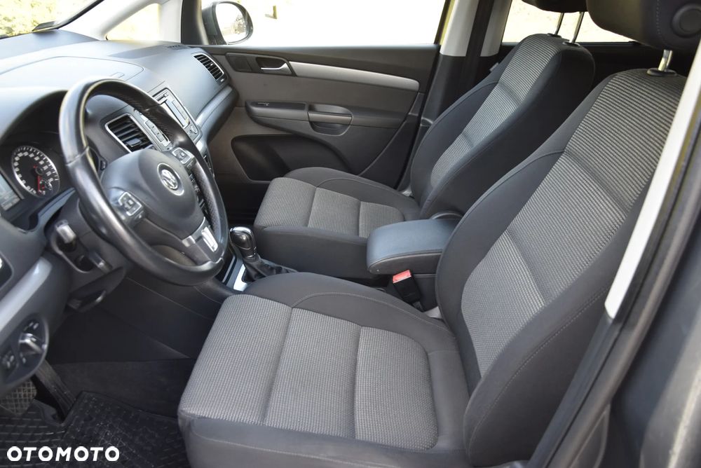 Volkswagen Sharan 2.0 TDI BMT Trendline DSG - 21