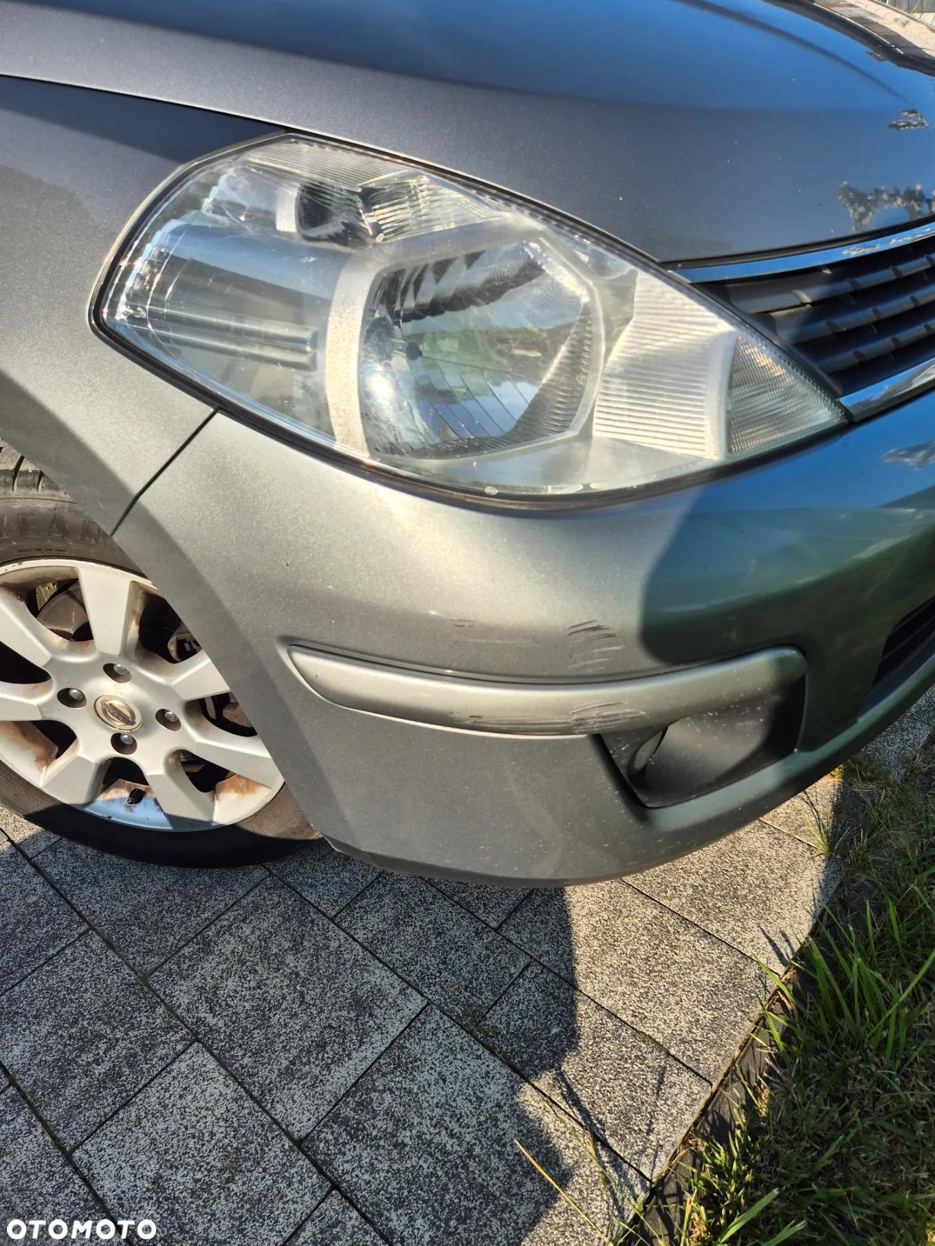 Nissan Tiida - 5