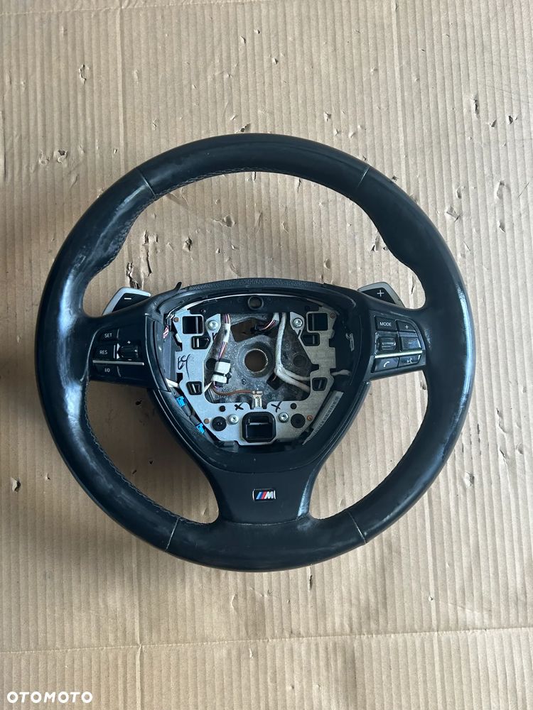 KIEROWNICA SKÓRZANA MULTIFUNKCJA ŁOPATKI GRZANA BMW 5 F10 F11 9229483 - 1