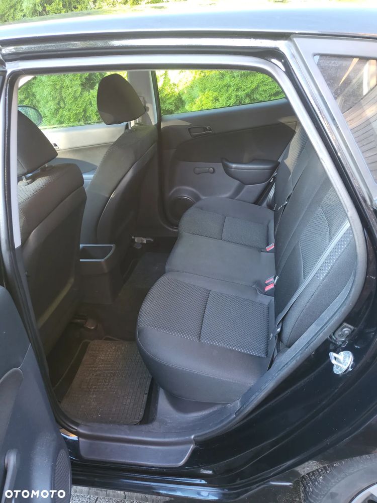Hyundai i30 1.4 Base - 4