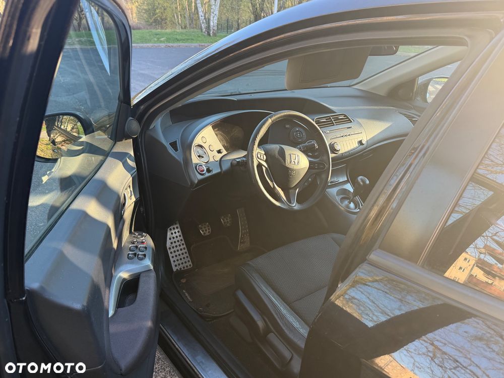 Honda Civic 1.8i-VTEC Comfort - 4