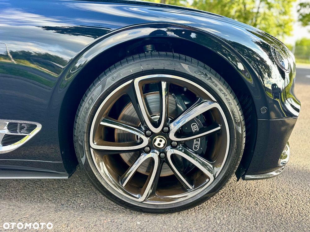 Bentley Continental GT - 37