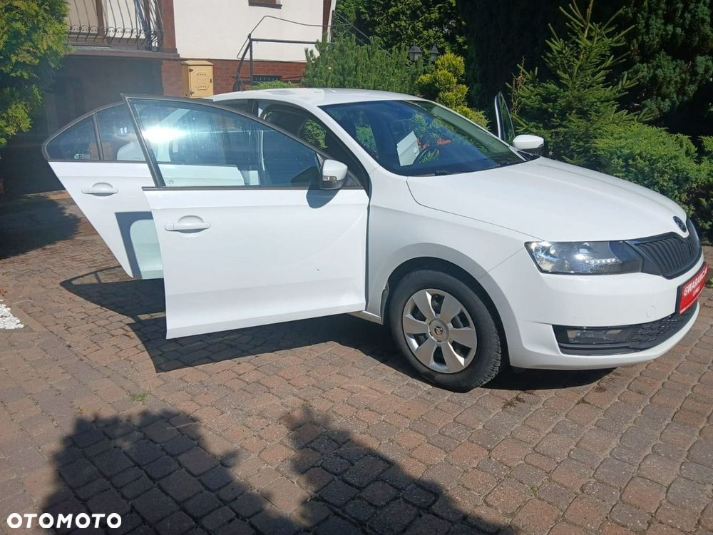 Skoda RAPID Spb 1.0 TSI Ambition - 19