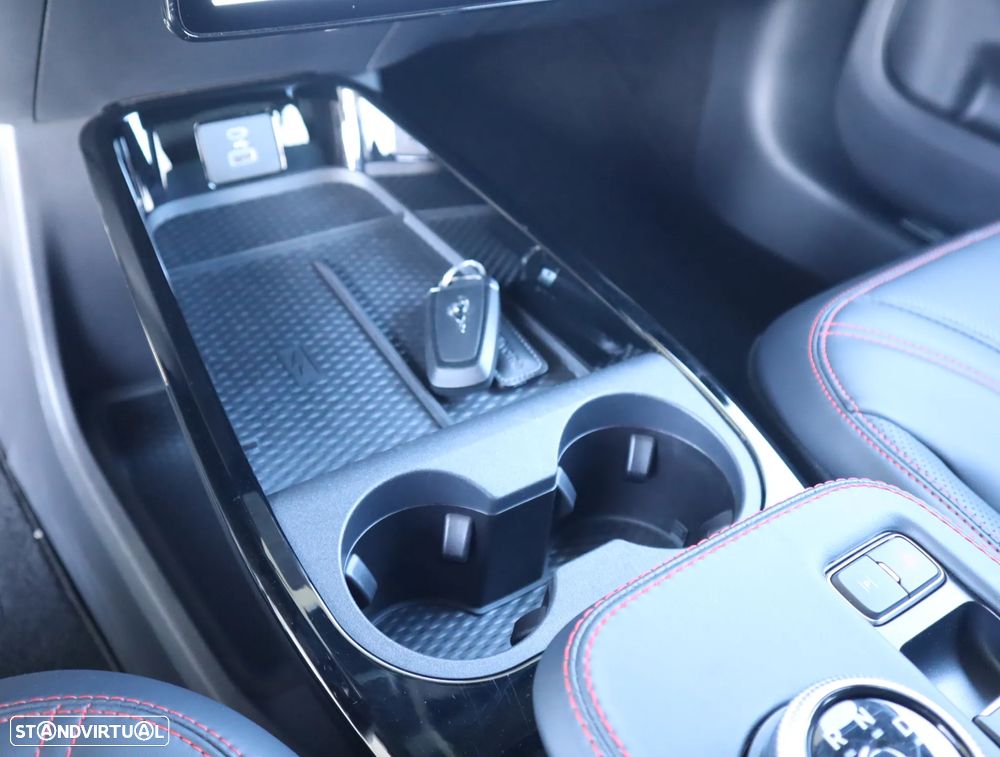 Ford Mustang Mach-E AWD PREMIUM - 39