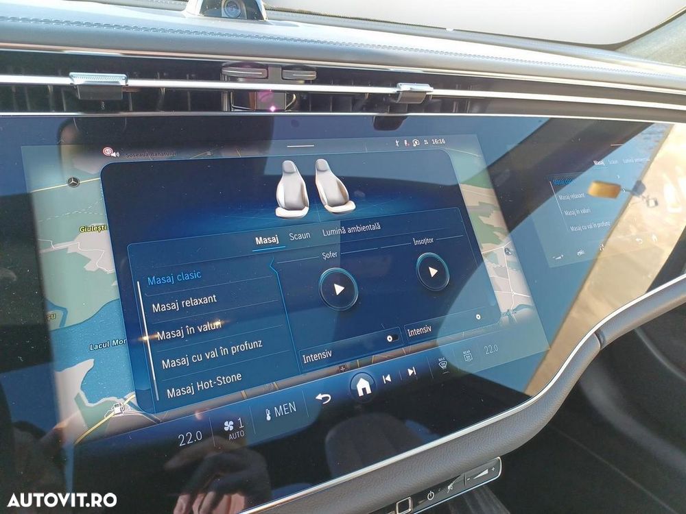 Mercedes-Benz E 400e 4Matic 9G-TRONIC - 18