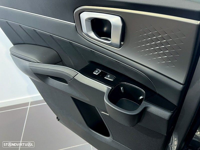 Kia Sorento 1.6 T-GDI PHEV Concept+SRF - 39