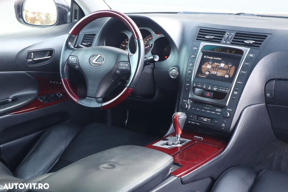 Lexus Seria GS 450h - 24