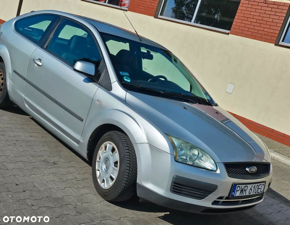 Ford Focus 1.6 Ambiente - 3