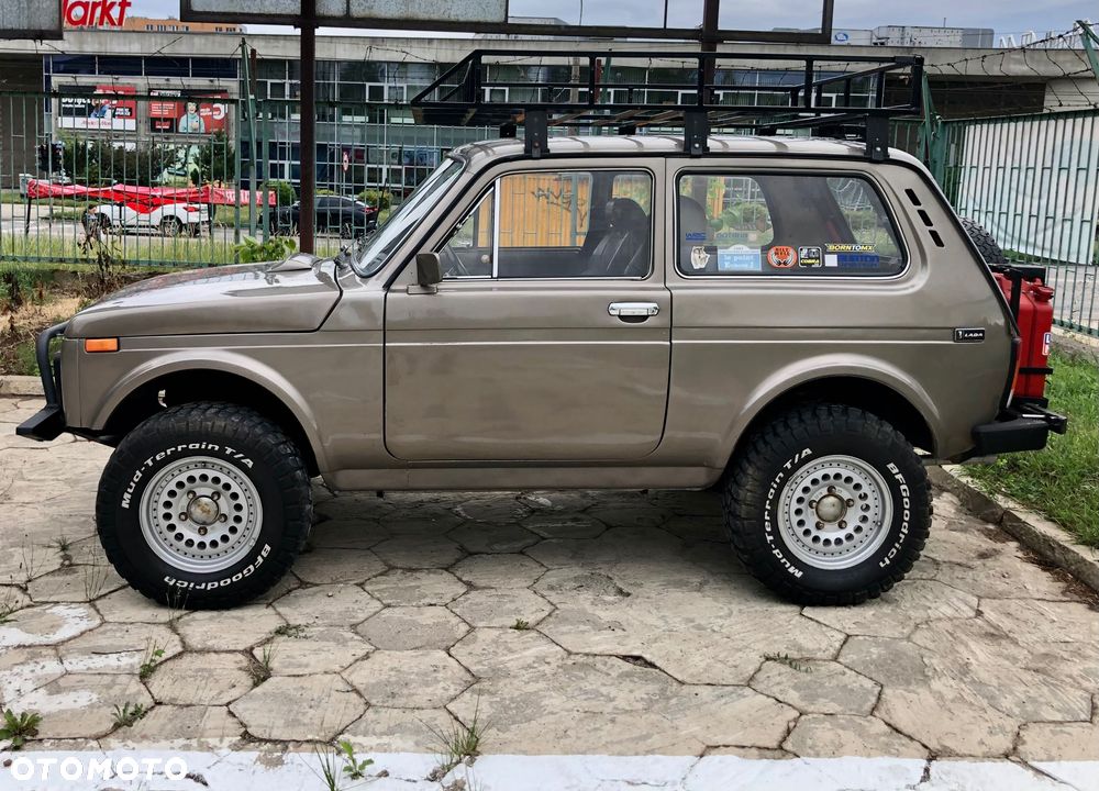 Lada Niva - 7