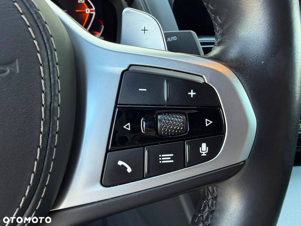 BMW Seria 8 M850i xDrive - 19