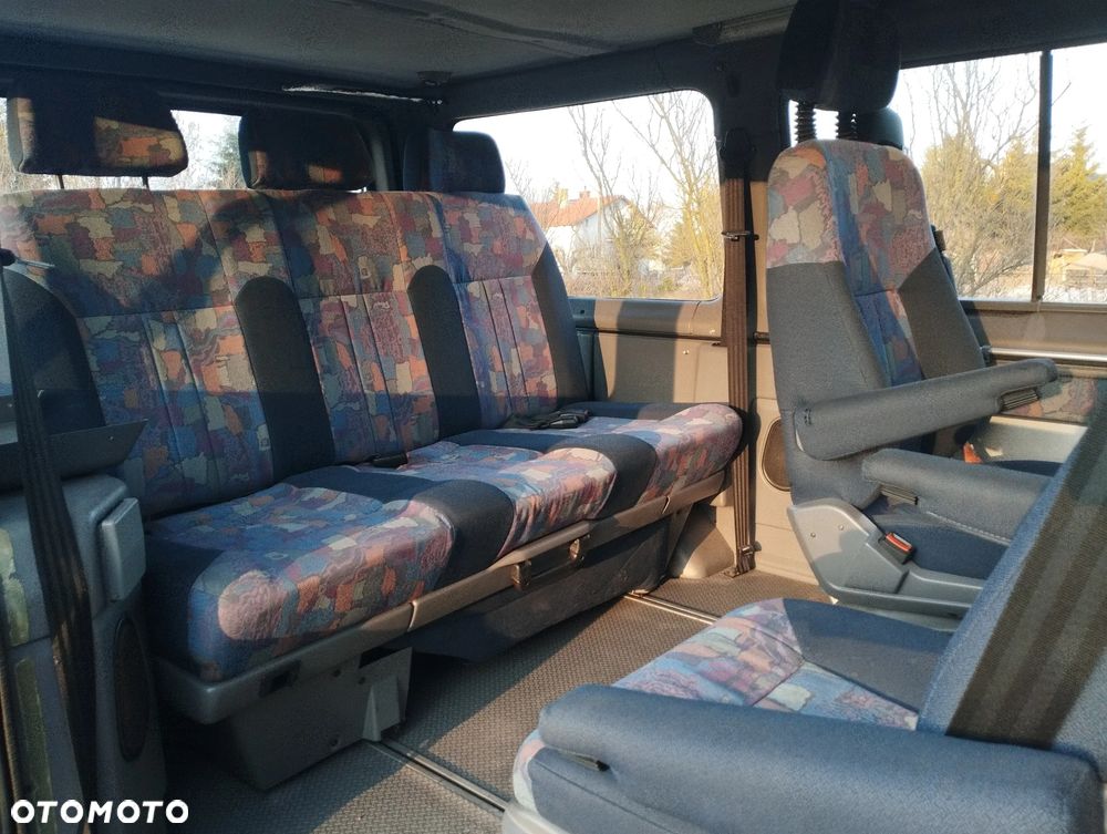 Ford Transit - 11