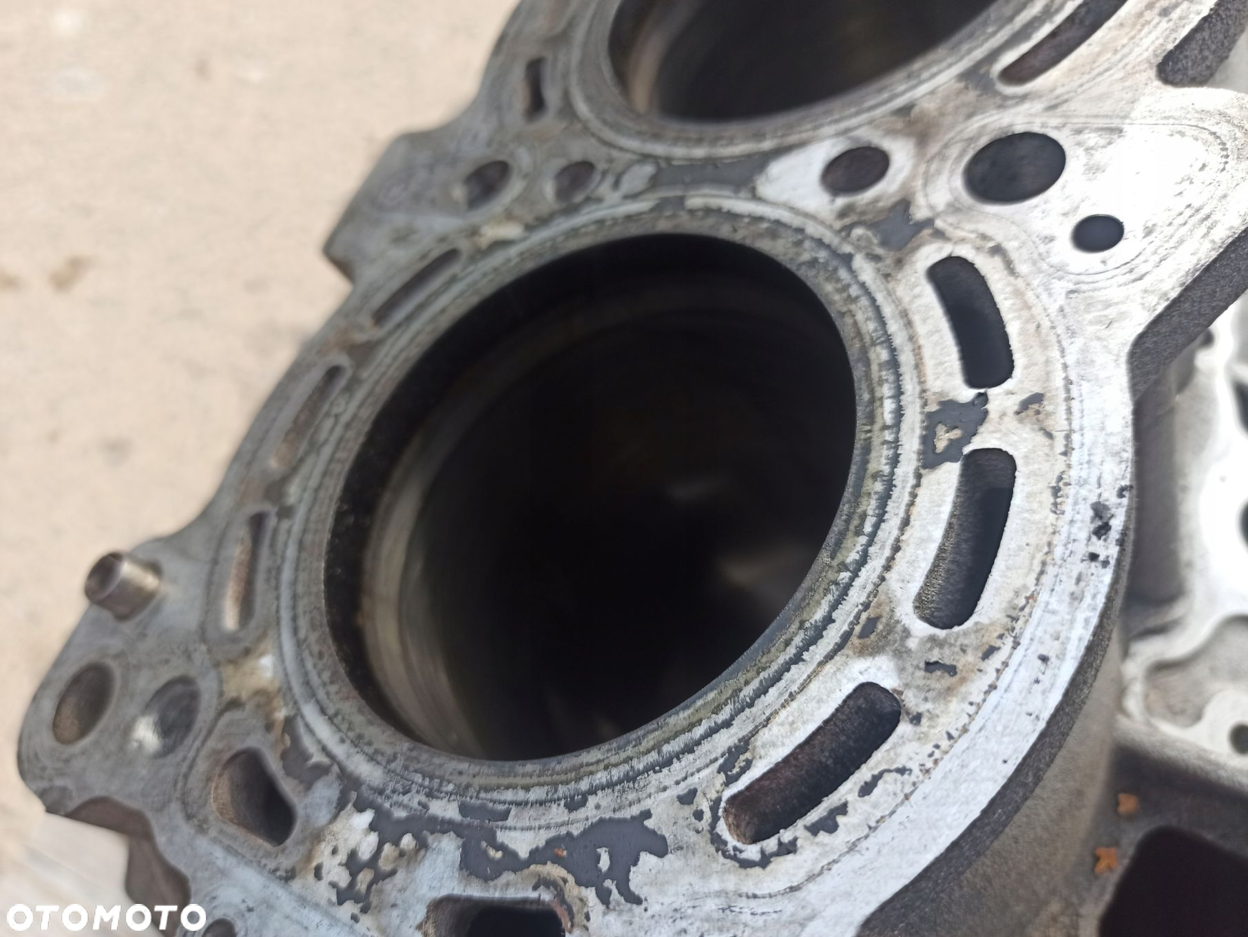 Blok silnika MERCEDES 3.0CDI V6 A642 OM642 - 7