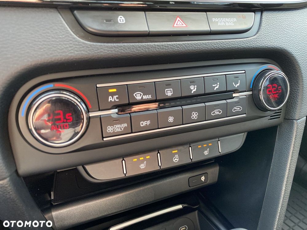 Kia XCeed - 26