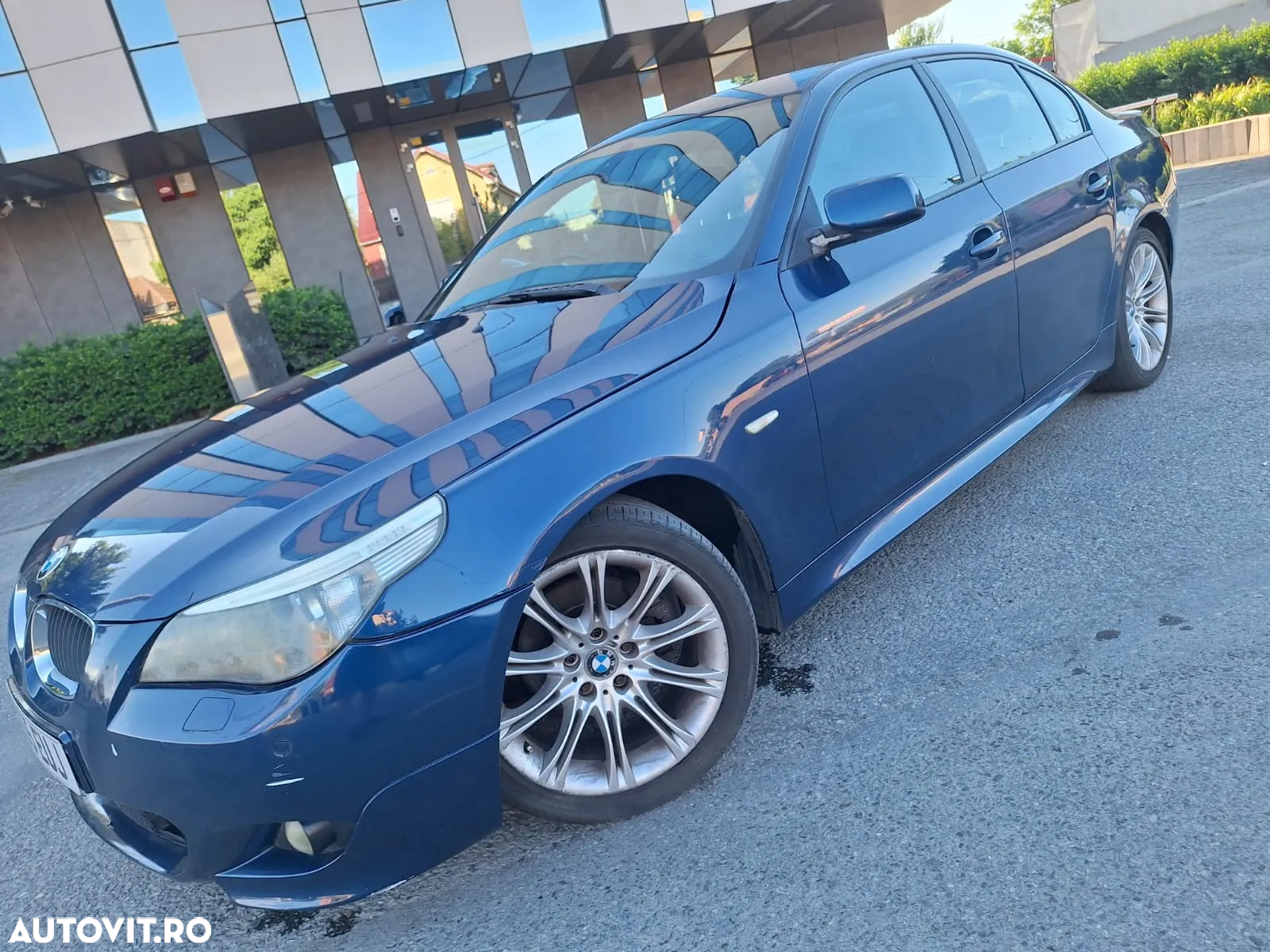 BMW Seria 5 520d - 5