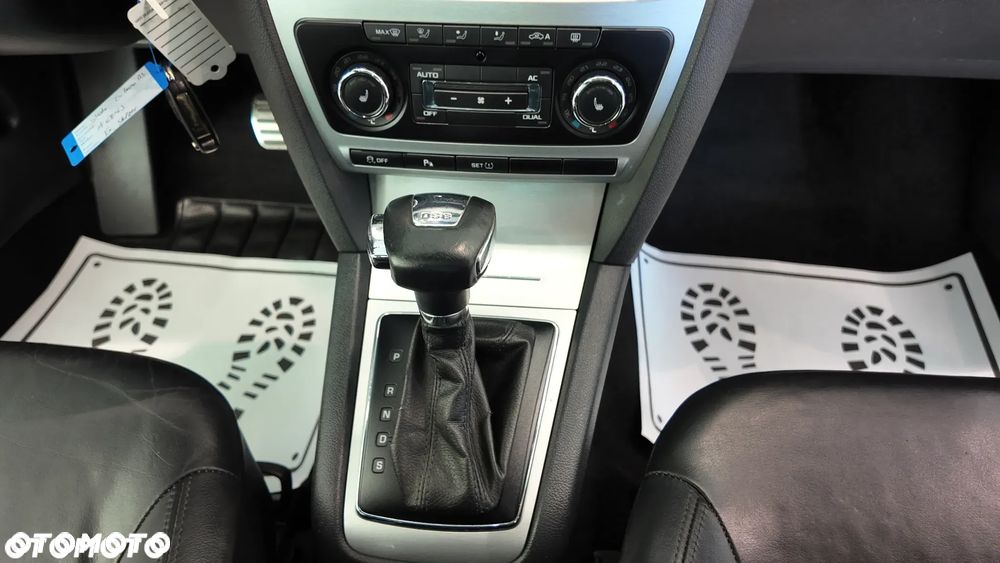 Skoda Octavia 2.0 TFSI RS DSG - 39