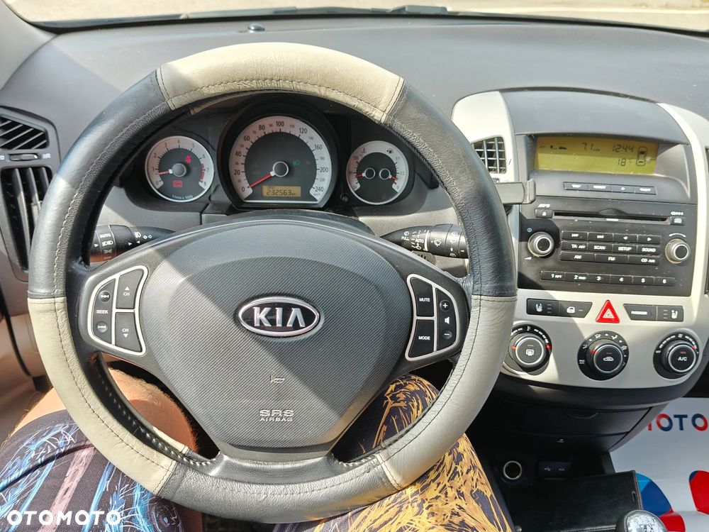 Kia Ceed 1.4 CVVT LX - 23