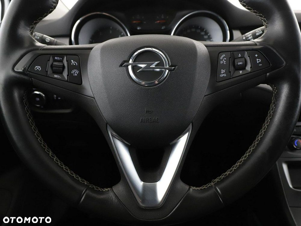 Opel Astra 1.6 D Start/Stop 120 Jahre - 21