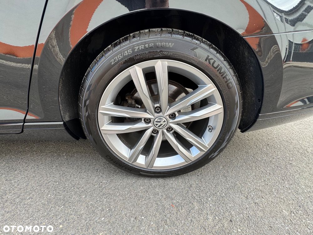Volkswagen Passat 2.0 TDI SCR Business - 10