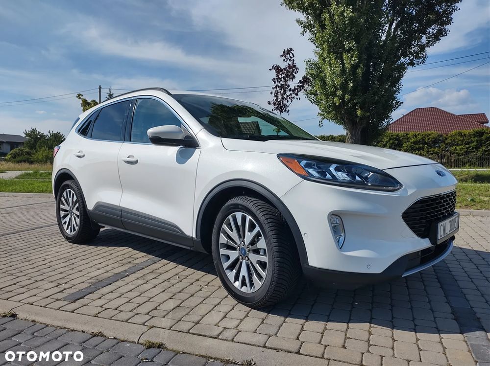 Ford Kuga 2.5 Duratec FHEV 4x4 TITANIUM - 5