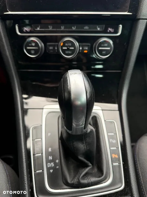 Volkswagen Golf 2.0 TDI DSG Join - 13