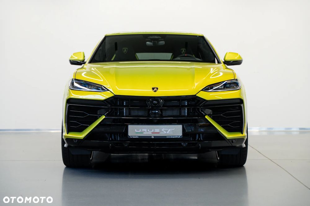 Lamborghini Urus - 5