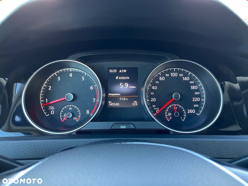 Volkswagen Golf 1.4 TSI BMT Highline - 31