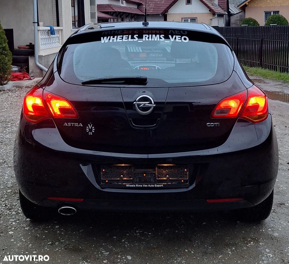 Opel Astra 2.0 CDTI - 5