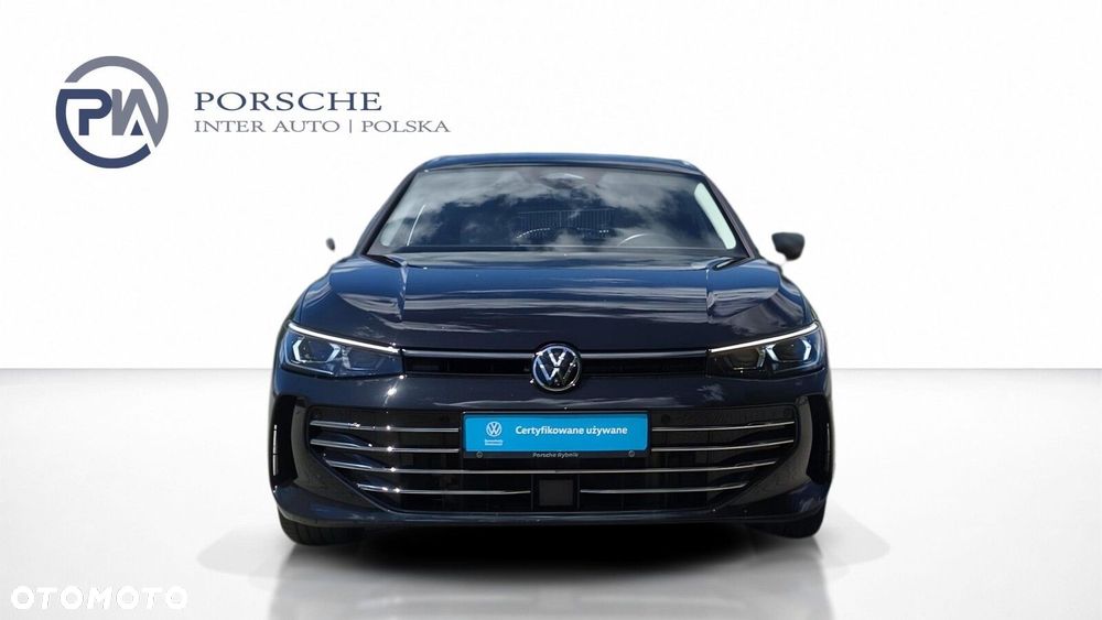 Volkswagen Passat Variant 2.0 TDI SCR 4Mot Elegance DSG - 9