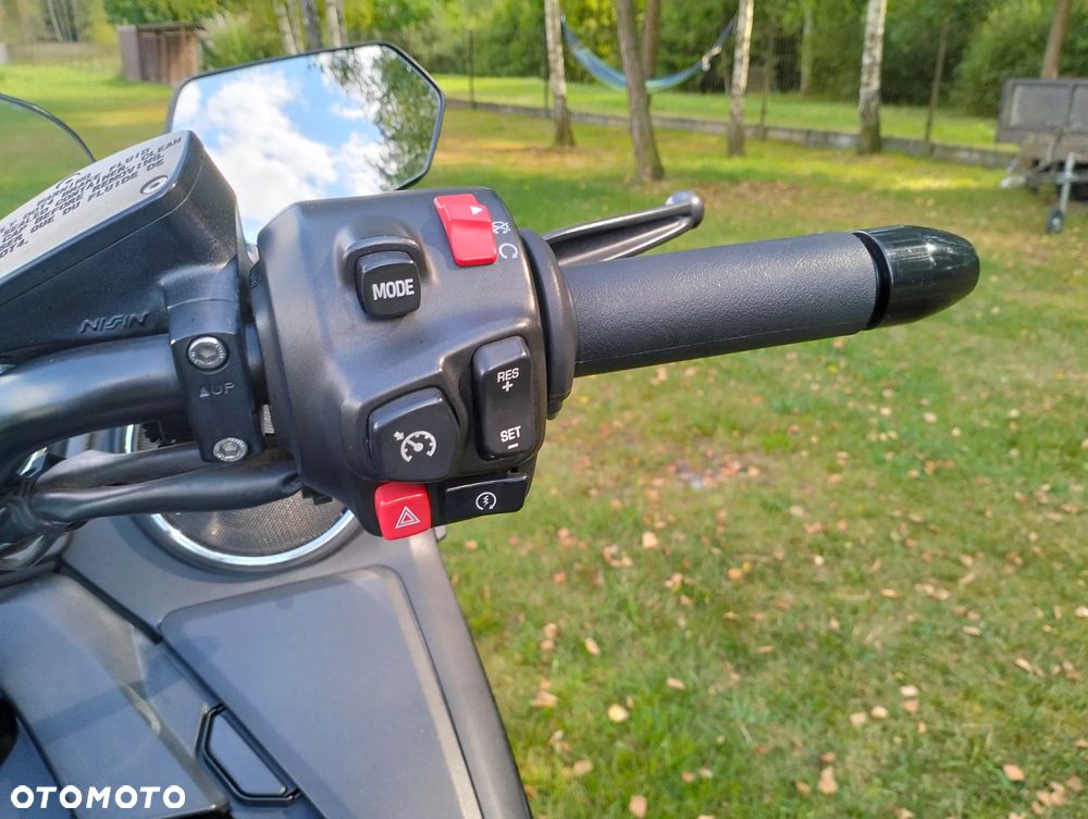 Yamaha XV - 26