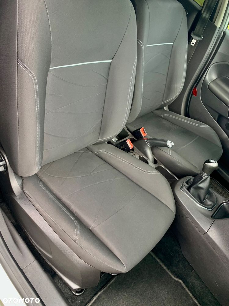 Ford Fiesta 1.0 Ambiente - 13