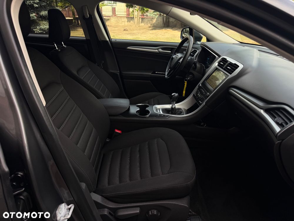Ford Mondeo 2.0 TDCi STart-Stopp Titanium - 23